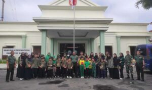 Anak-Anak TK Islamic d'Vastu Klaten Kunjungi Kodim Klaten