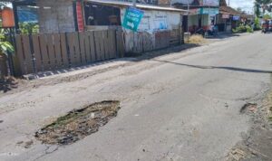 Pemdes Nglinggi Minta DPUPR Klaten Perbaiki Jalan Rusak