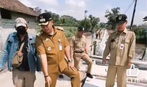 November jalan Manisrenggoi-Kadibolo sudh bisa dilalui