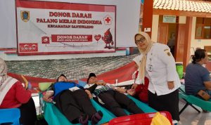 Kecamatan Gantiwarno gelar donor darah.